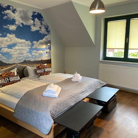 Hotel-Pension Mandy - Adults Only Senftenberg Bagian luar foto